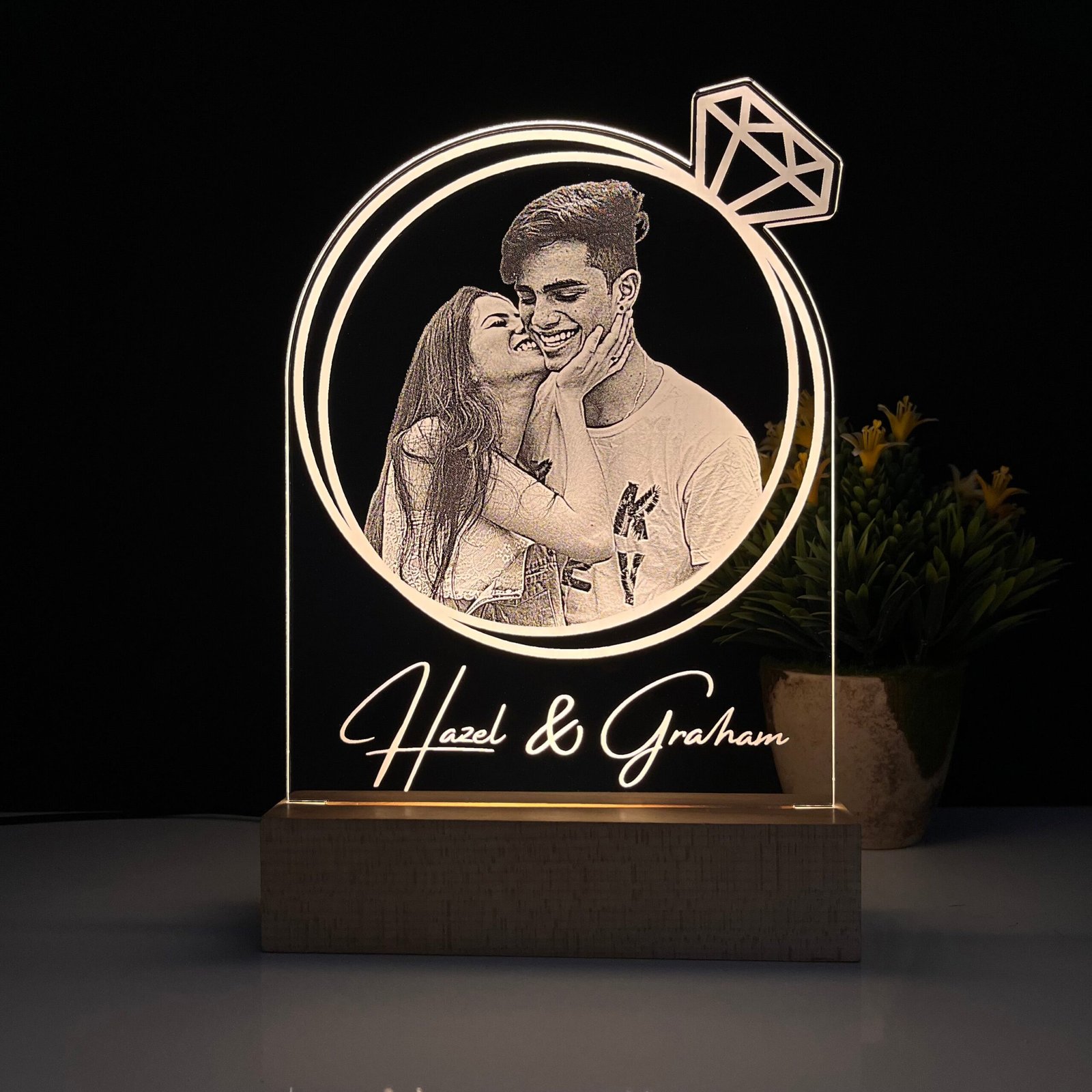 Customized Photo Lamp with Name Ring Design - Image 2
