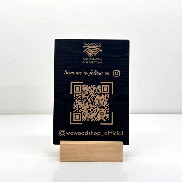 Black qr code stand