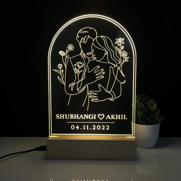 Couple Art Name Lamp – Romantic Line Drawing